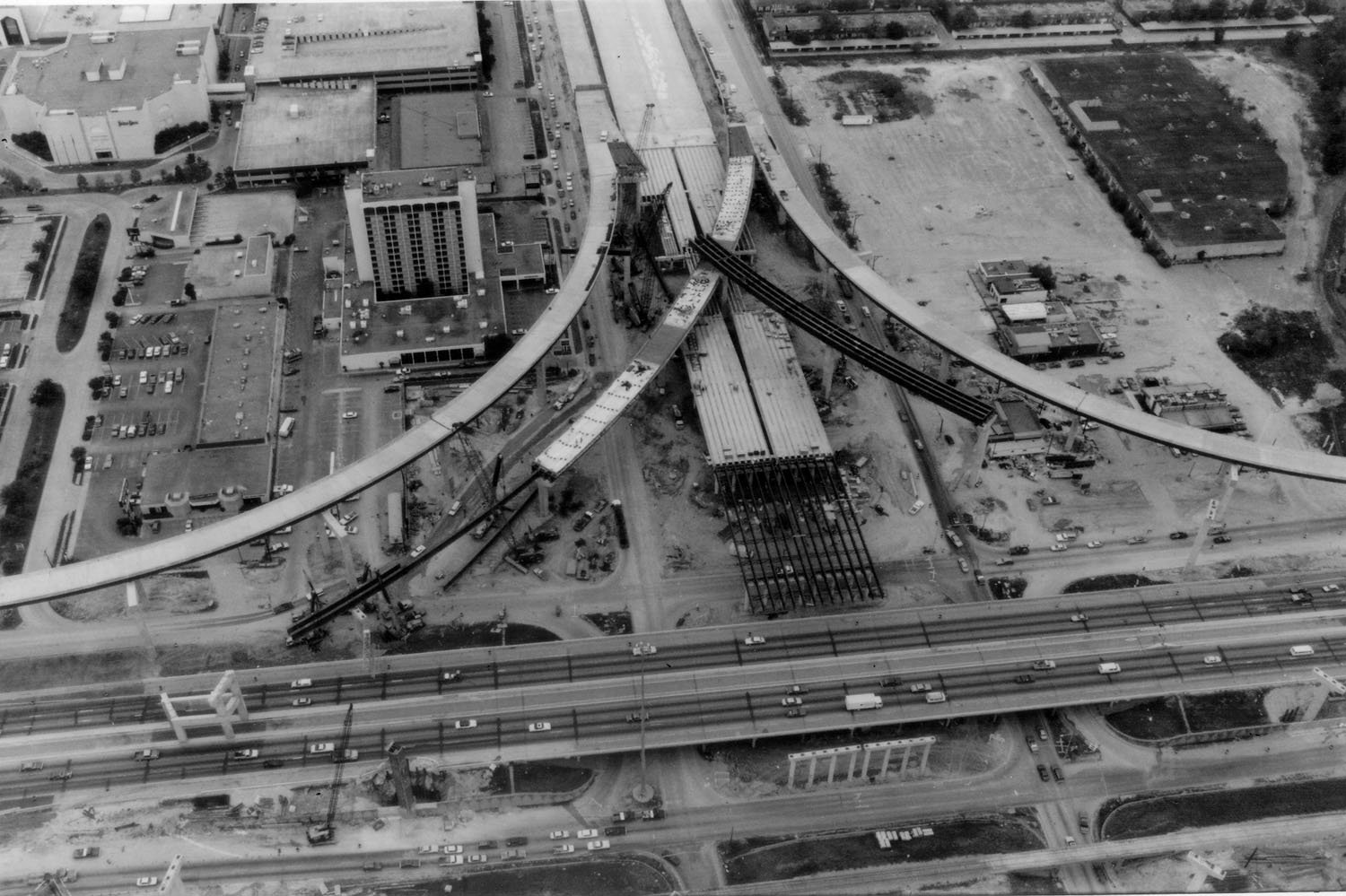 1988 – Beltway 8 from U.S. 59 to I-10